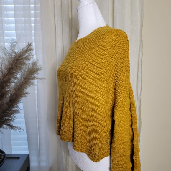 Balloon Sleeve Sweater - Picture 6 of 16